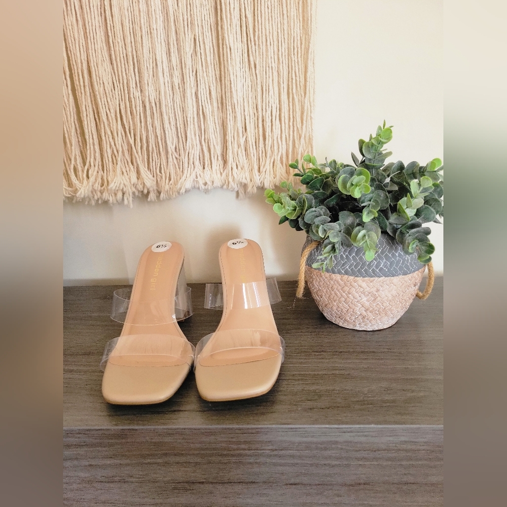 Madden Girl Chunky Heel 6 1/2